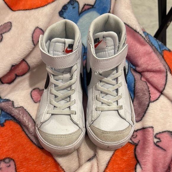 Nike Other - Nike White High-Top Sneakers